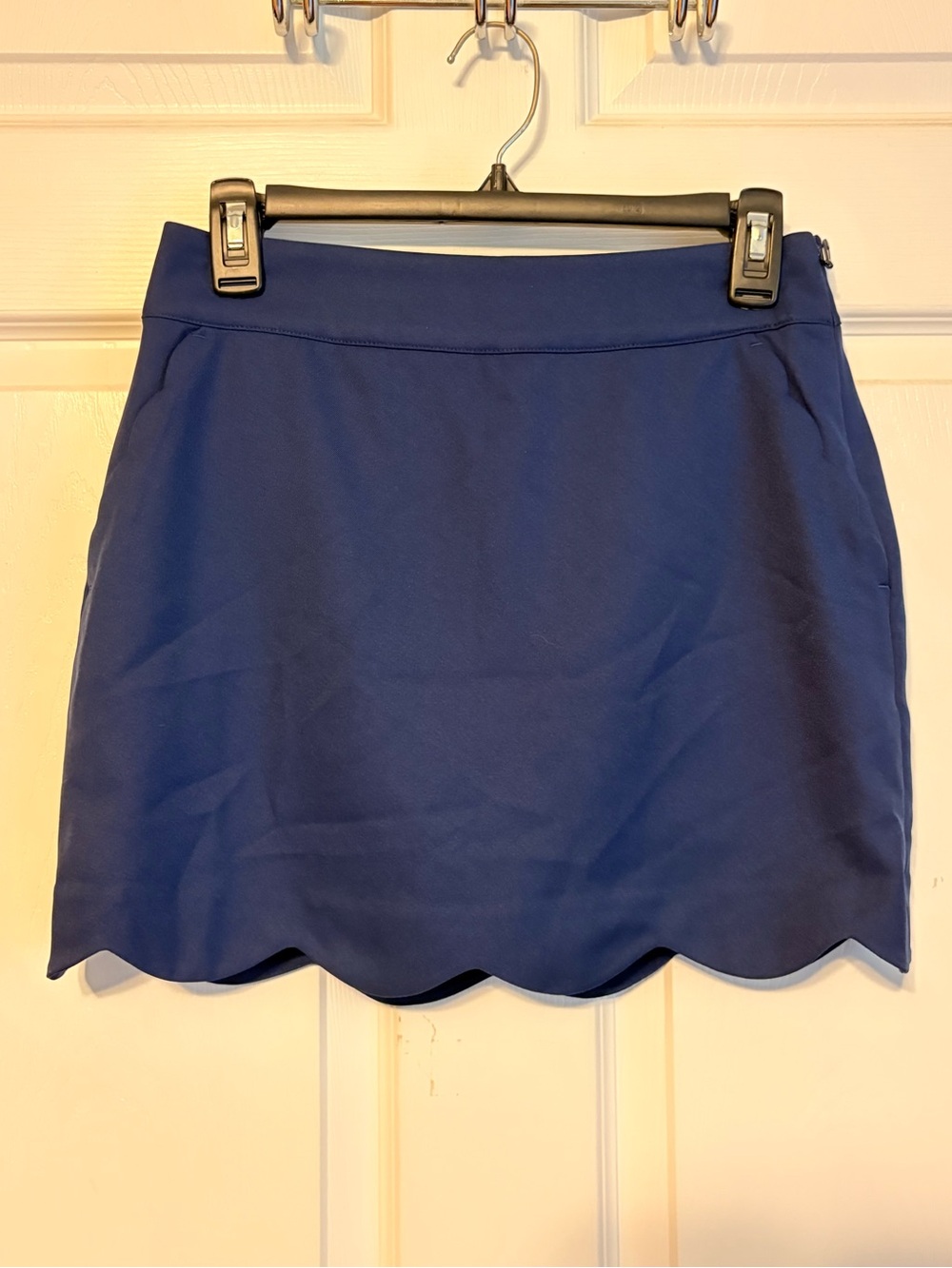 Vineyard Vines Navy Scallop Hem Mini Skort